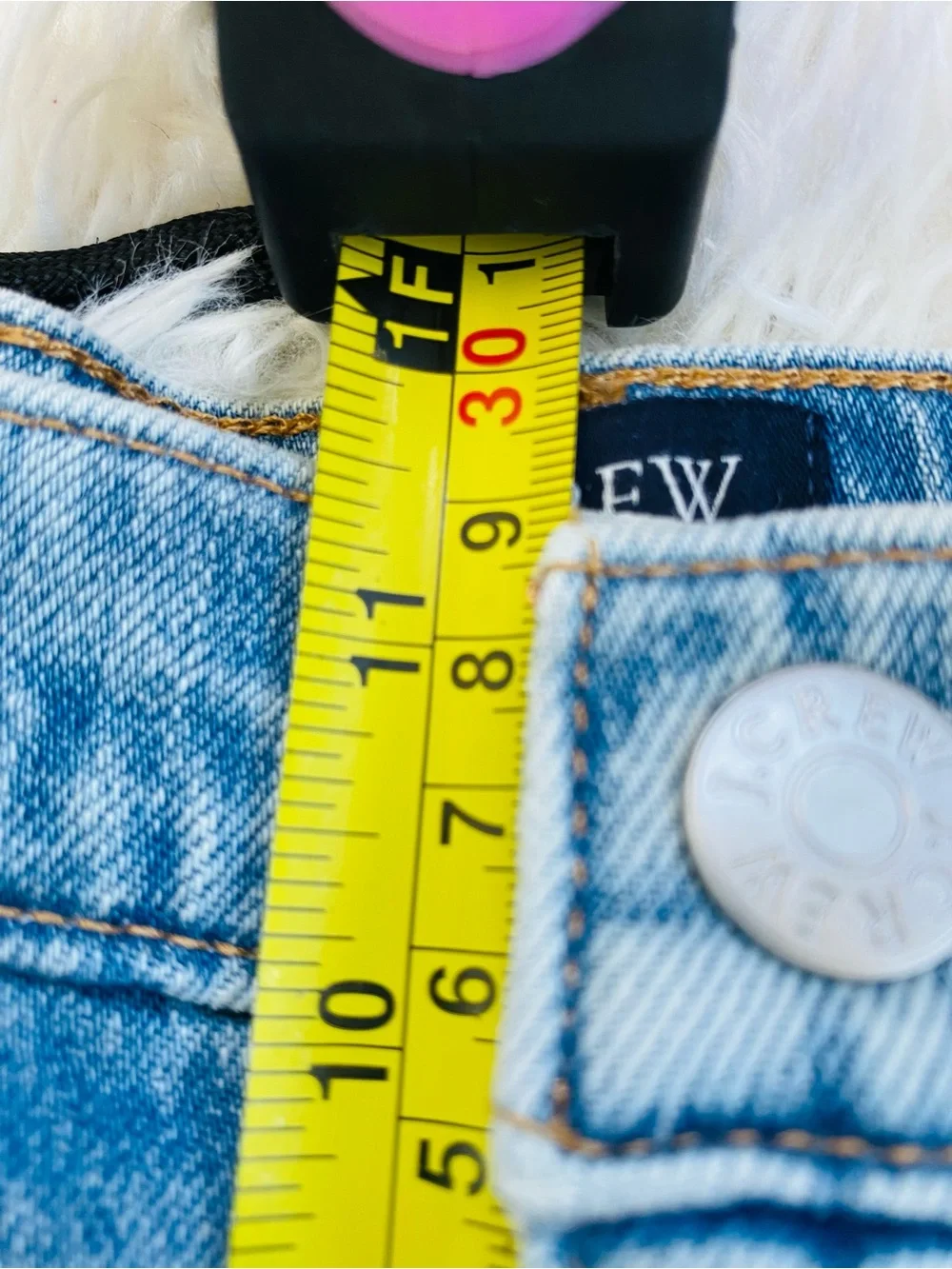 J.Crew Relaxed Boyfriend Jeans Size 28 Light Wash distressed Cuffed Denim